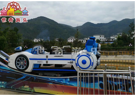 世奇游乐贵州公园游乐设备双波星际飞车安装现场